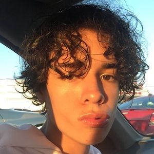 Meet your Posher, Miguel